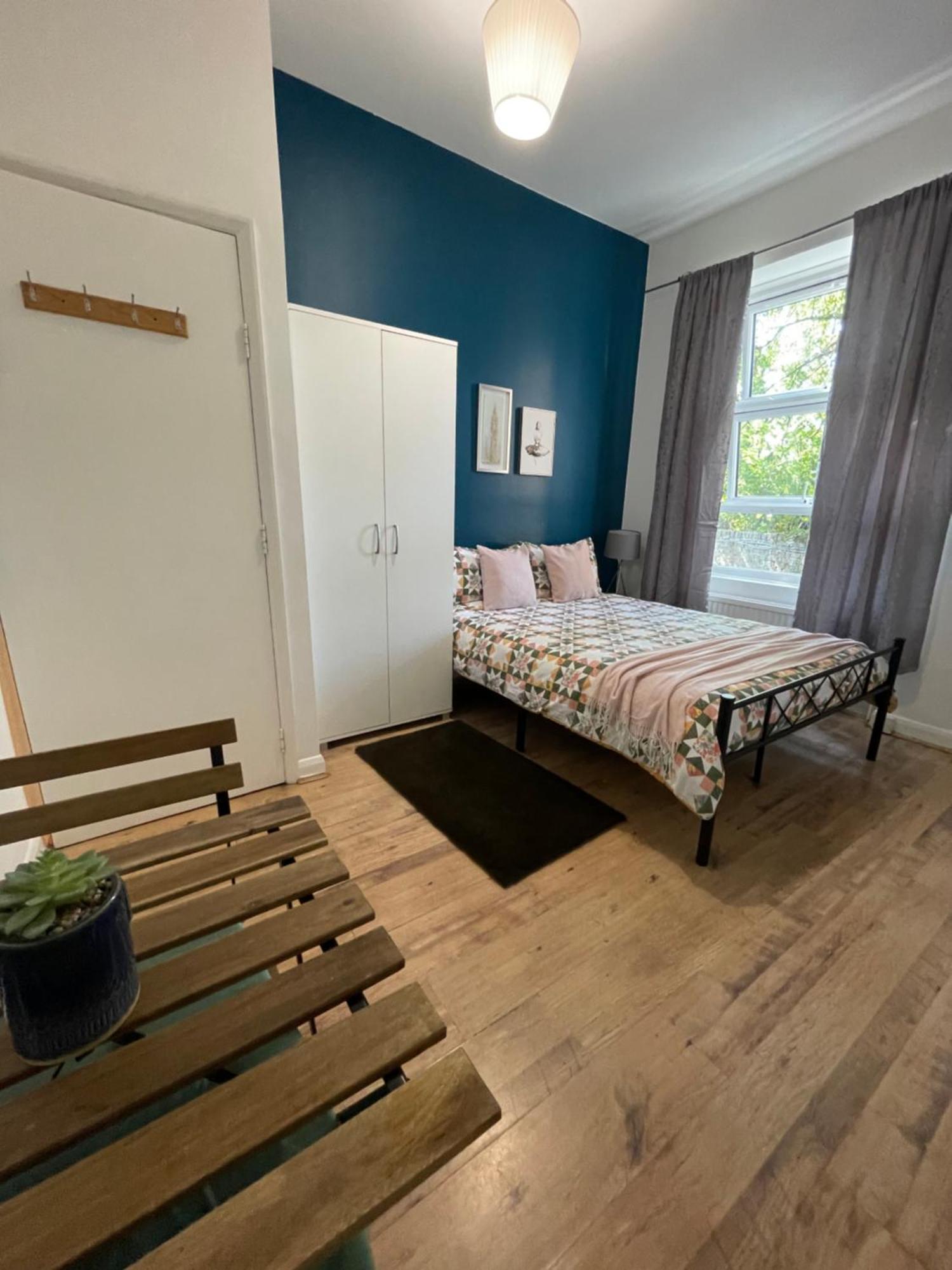 Contemporary Private Rooms Near Central London Londres Exterior foto