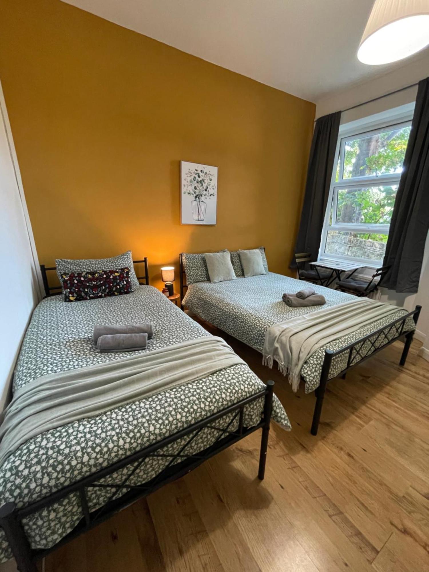 Contemporary Private Rooms Near Central London Londres Exterior foto