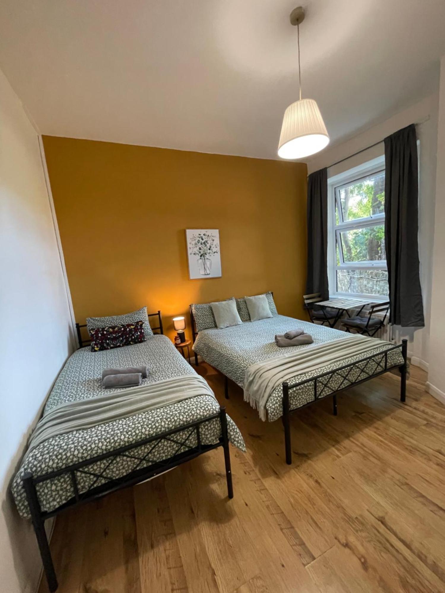 Contemporary Private Rooms Near Central London Londres Exterior foto