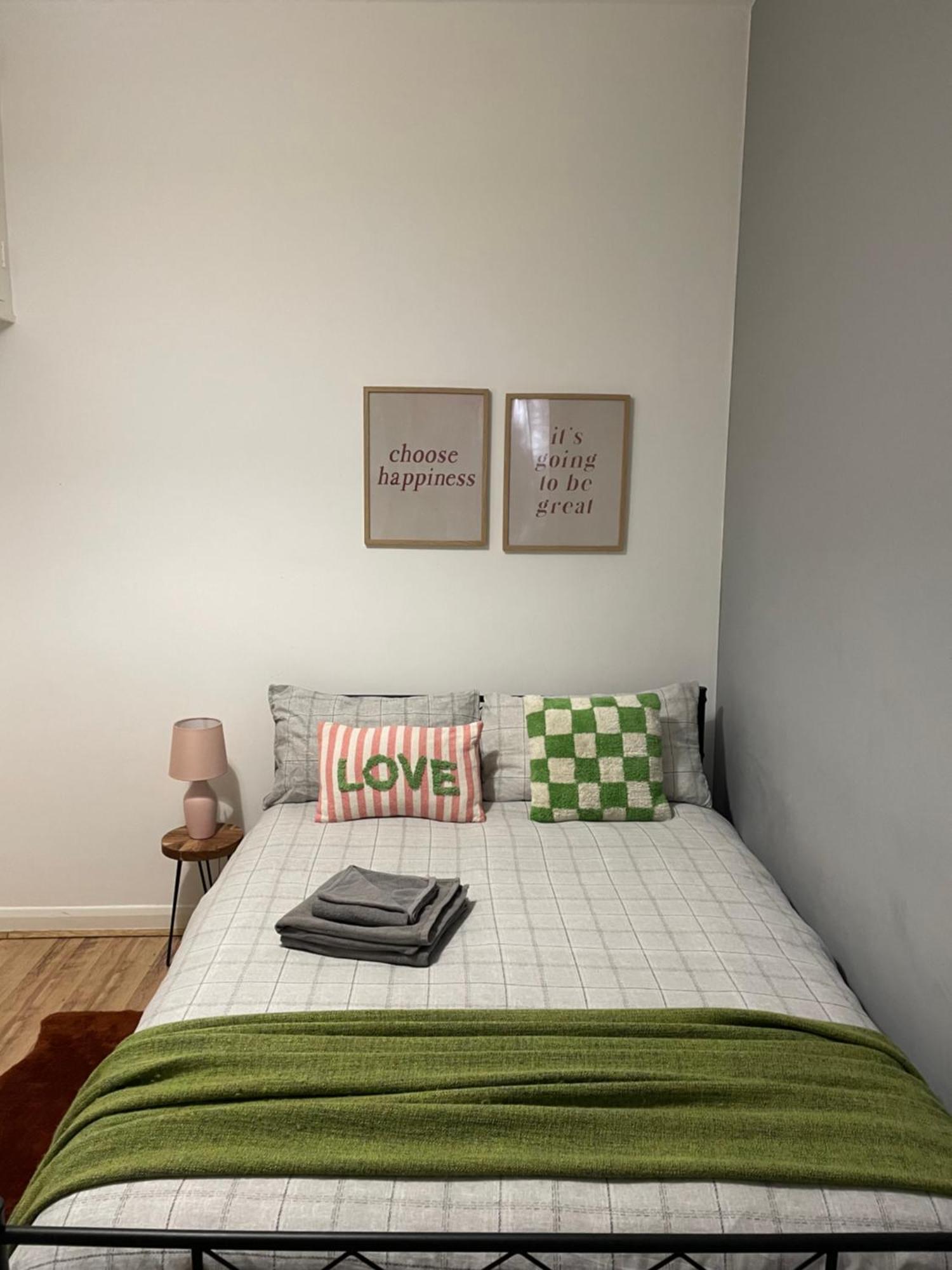 Contemporary Private Rooms Near Central London Londres Exterior foto